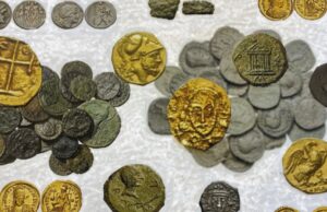 Esportazione illecita di monete antiche: collezionisti sardi nei guai