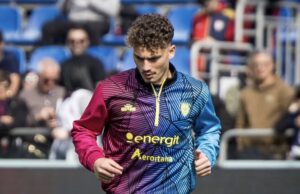 Cagliari-Como 1-2, le pagelle: Esposito e Palestra ispirati, ma non basta