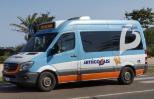 Cagliari, Amicobus Ctm accompagna persone con disabilità al Teatro Massimo