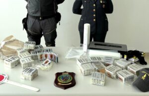 Hashish nei locker a Oristano: arrestato 35enne, sequestrati oltre 10 kg