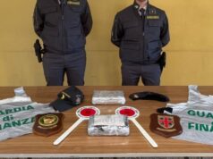 Giù dalla nave con l’auto carica di droga, arrestato 49enne a Porto Torres