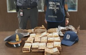 Maxi sequestro all’aeroporto di Cagliari: viaggiatore trovato con 160.000€ contanti