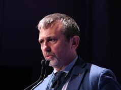 Governo, Delmastro si dimette | Todde: “In Sardegna conto aperto”