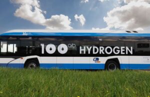 Cagliari, varati i primi tre autobus Ctm a idrogeno della Sardegna