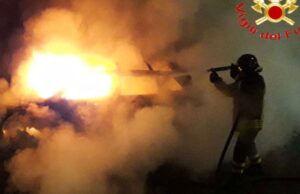 Paura a Bortigali, attentato incendiario verso l’auto di un consigliere comunale