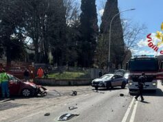 Sassari, scontro tra due auto: due feriti in ospedale