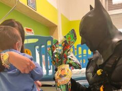 Supereroi in ospedale a Sassari: sorrisi per i piccoli pazienti