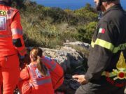 Cagliari, brutta caduta a Calamosca: turista americana ferita