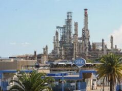 Sarroch, allarme miasmi | Il Comitato attacca: “Respiriamo puzza, abbiamo i dati”