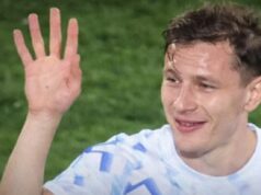 Barella fischiato a Como, sfodera due assist ed esce con uno sfottò