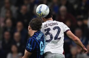 Inter-Cagliari 3-0, i rossoblù resistono un tempo: Barella segna e non esulta