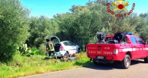 Ghilarza, brutto scontro tra due auto: 5 persone coinvolte