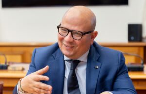 Carburanti aerei, Deidda attacca il Pd: “Basta allarmismi”