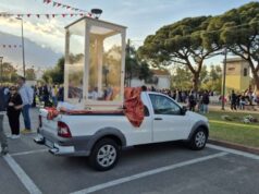 Sant’Efisio e il viaggio in pickup, ecco come uno Fiat Strada ha sostituito i buoi