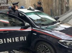 Sassari, latitante e ricercato per tratta di esseri umani: arrestato insieme alla moglie