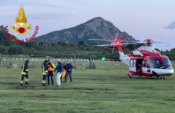 Quattro turisti olandesi dispersi nel Supramonte: intervengono i Vigili del fuoco | Video
