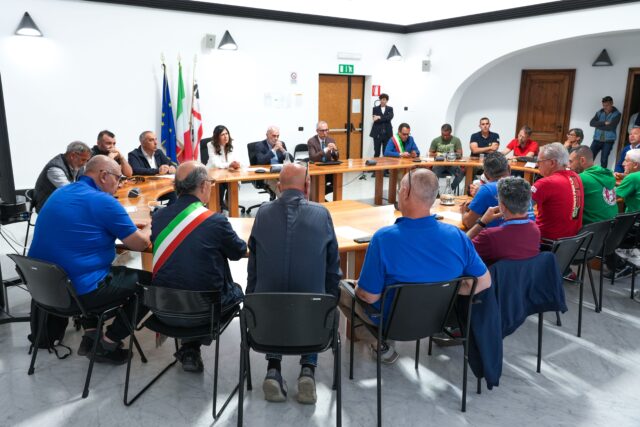 Incontro sindacati