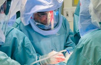 Monserrato, al Policlinico primo intervento di ricostruzione dell’anca in Sardegna