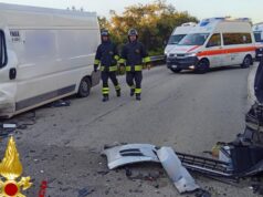 Arzachena, brutto scontro auto-furgone: ambulanze ed elicottero per i feriti