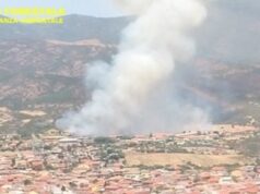 Incendi in Sardegna: emergenza a Domusnovas, ancora colpite Carbonia e Aglientu