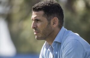 Calciomercato Cagliari, colloqui con il Como: nel mirino due giocatori