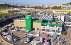 Il Gruppo Piaggio entra in Acentro: un nuovo punto di riferimento per gli appassionati delle due ruote