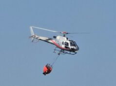 Chia, grosso incendio: elicottero in azione | Video