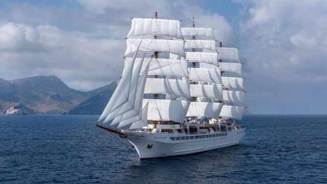 sea-cloud-