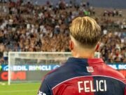 Cagliari-Verona 1-2, rossoblù beffati nel finale: fuori dalla Coppa Italia