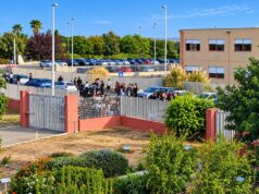 Cagliari, topi e blatte nelle scuole: studenti in sciopero | Video