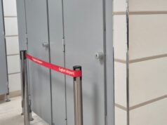 Aeroporto di Cagliari-Elmas, pochi bagni aperti ai gate: proteste dei viaggiatori