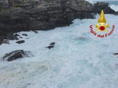 Ansia a Stintino, cade in mare mentre pesca: ricerche in corso nella Valle della Luna