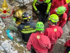 Sospiro di sollievo a Urzulei, speleologo liberato dalla grotta | Video