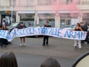 No Meloni Day, 600 studenti in corteo a Cagliari: “Soldi alla scuola, non alle armi”